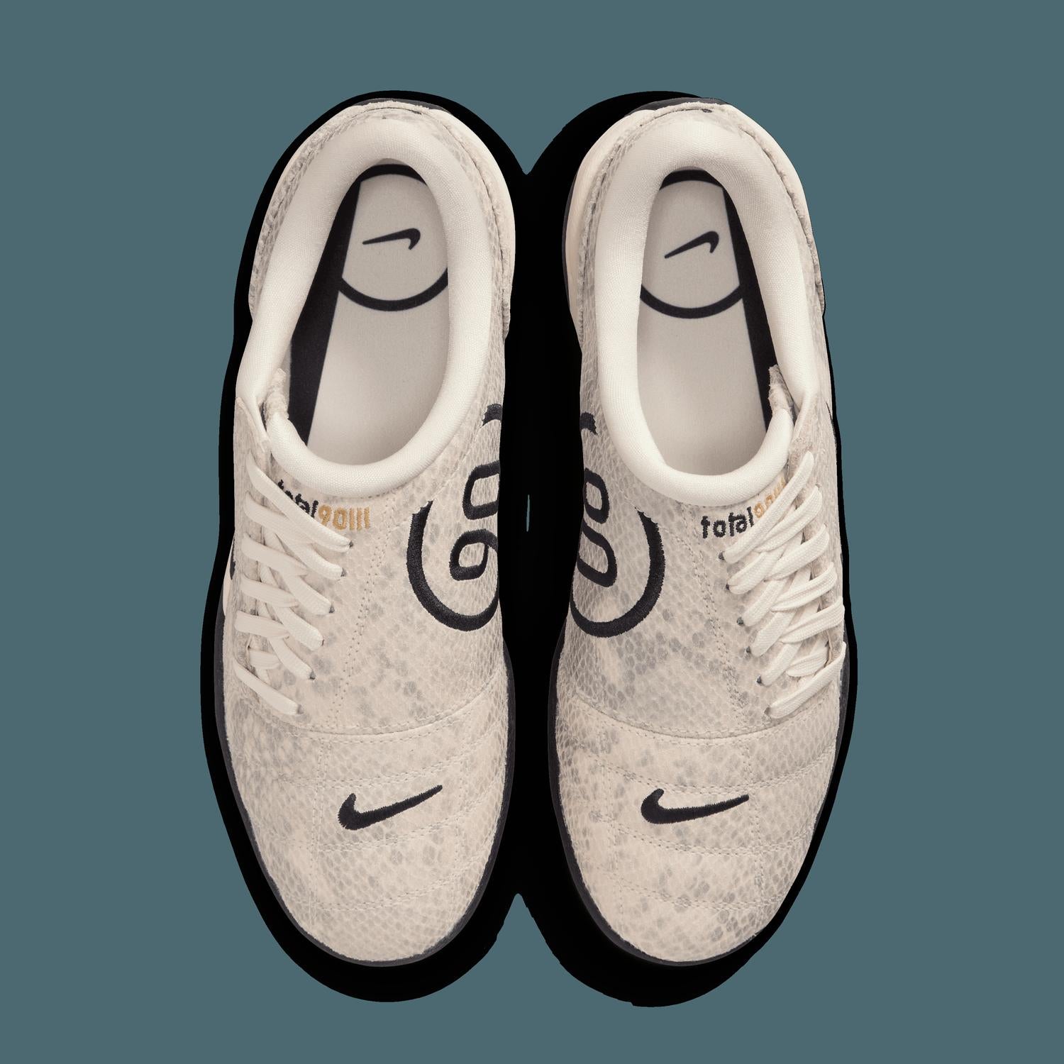 Nike - Women's Total Shoes