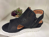 Very G - Women's Amy Platform Sandal