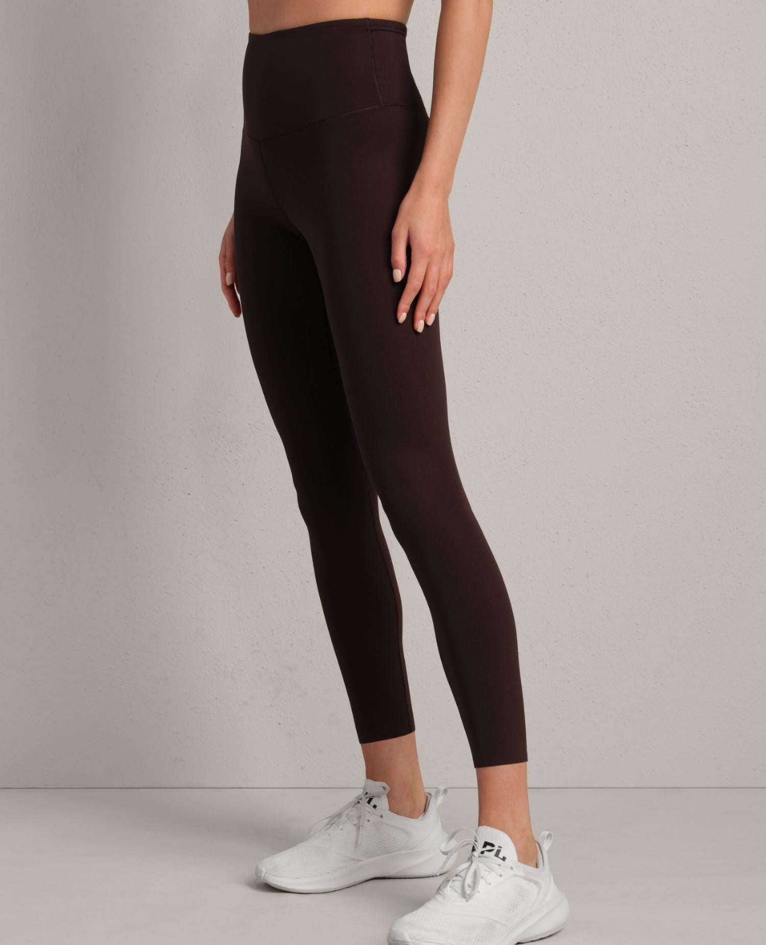 RHONE Revive 7/8 Waistband Legging in dark espresso - women's pants - detail view