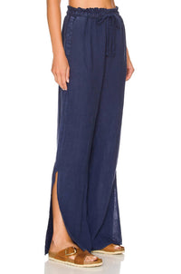 Bella Dahl - Smocked Waist Side Slit Wide Leg Pant