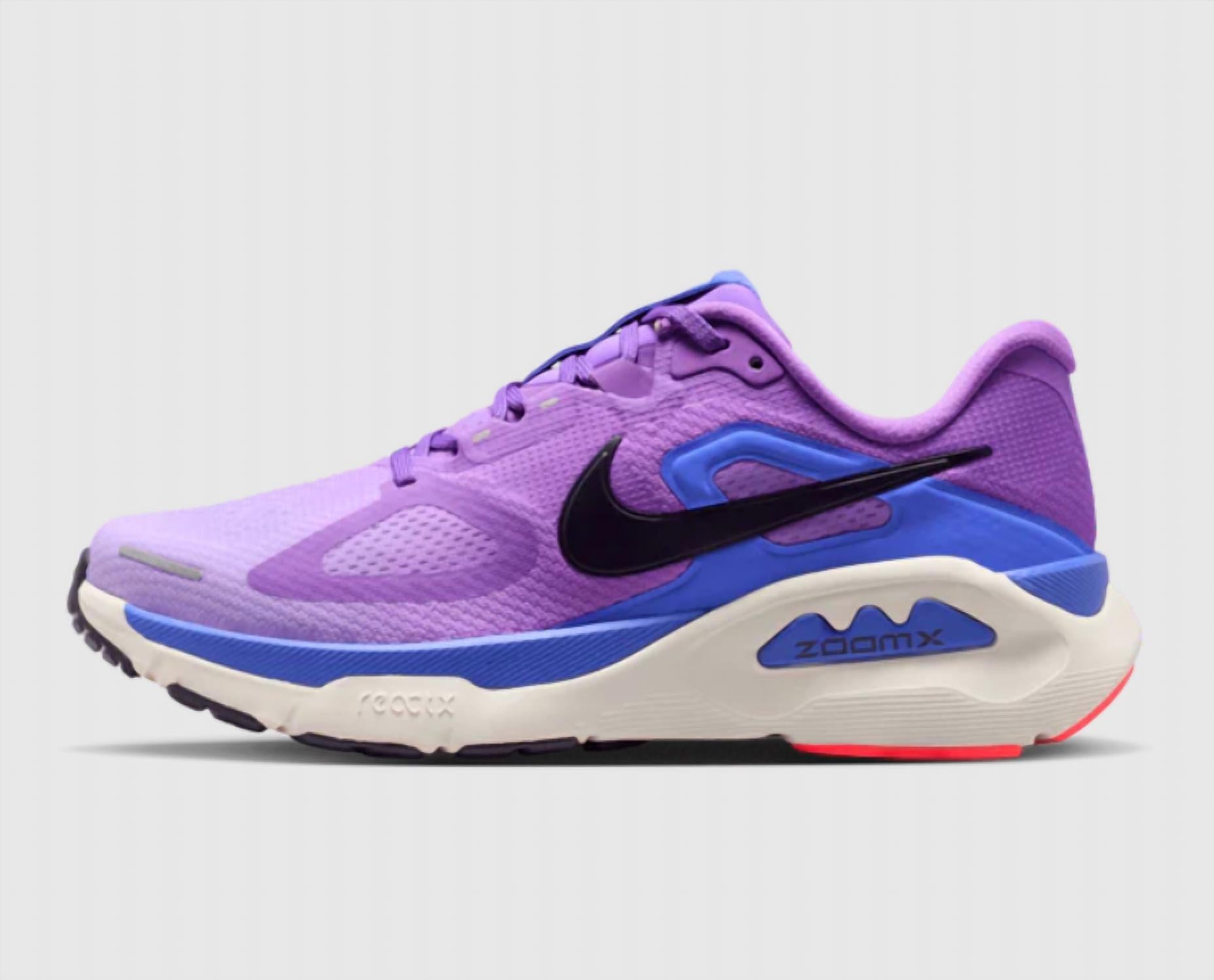 NIKE Women's Structure Plus Shoes in bright violet purple dynasty violet mist - women's sneaker - detail view