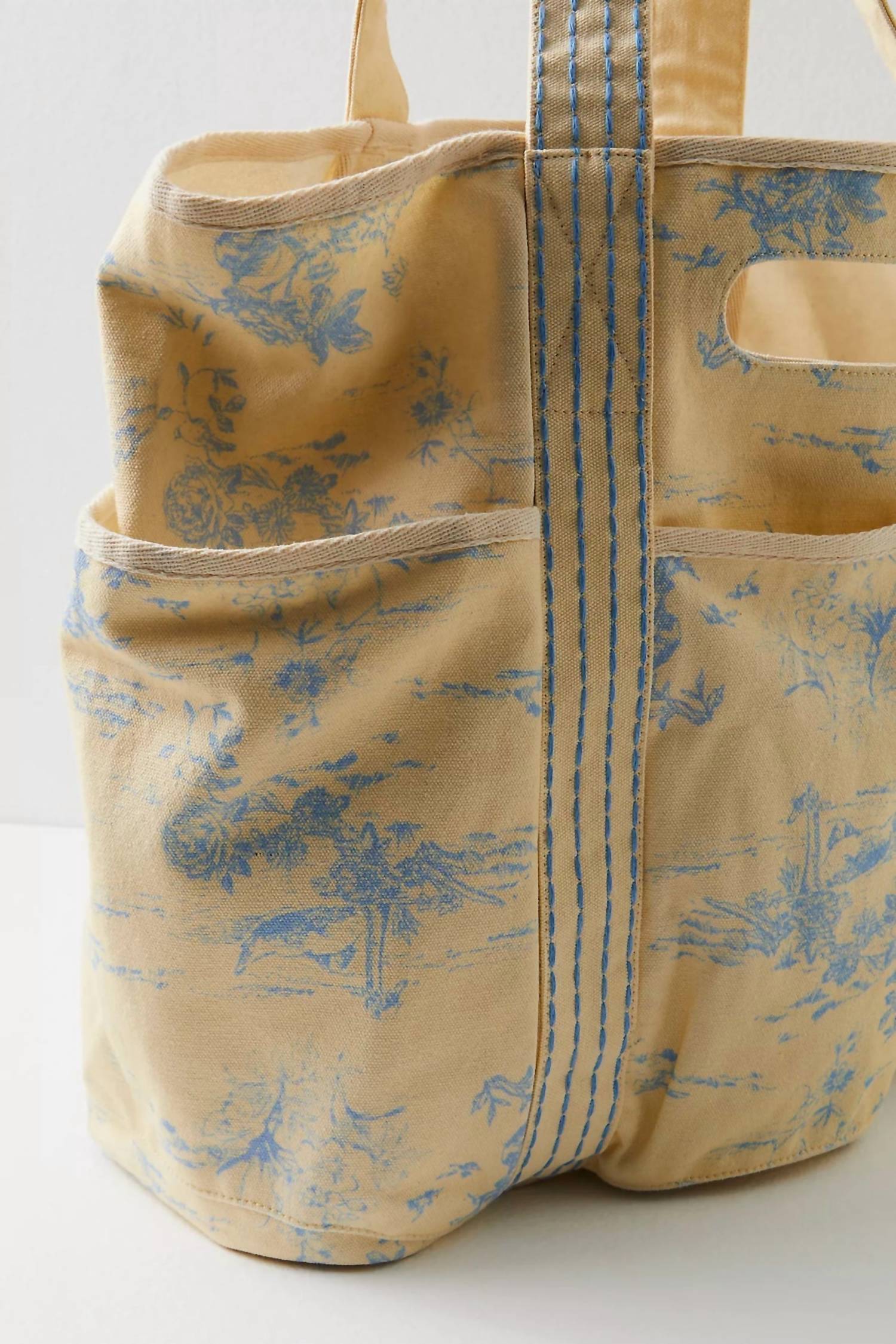 Free People - Women's Printed Caravan Tote Bag