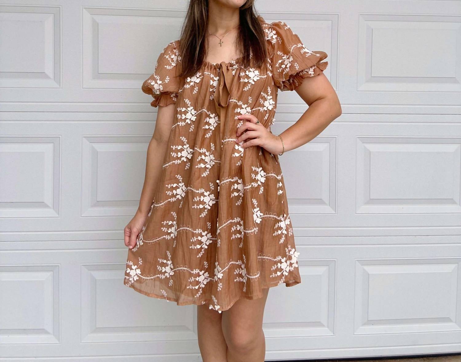 Veveret - Embroidered Mini Dress
