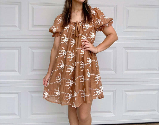 Veveret - Embroidered Mini Dress