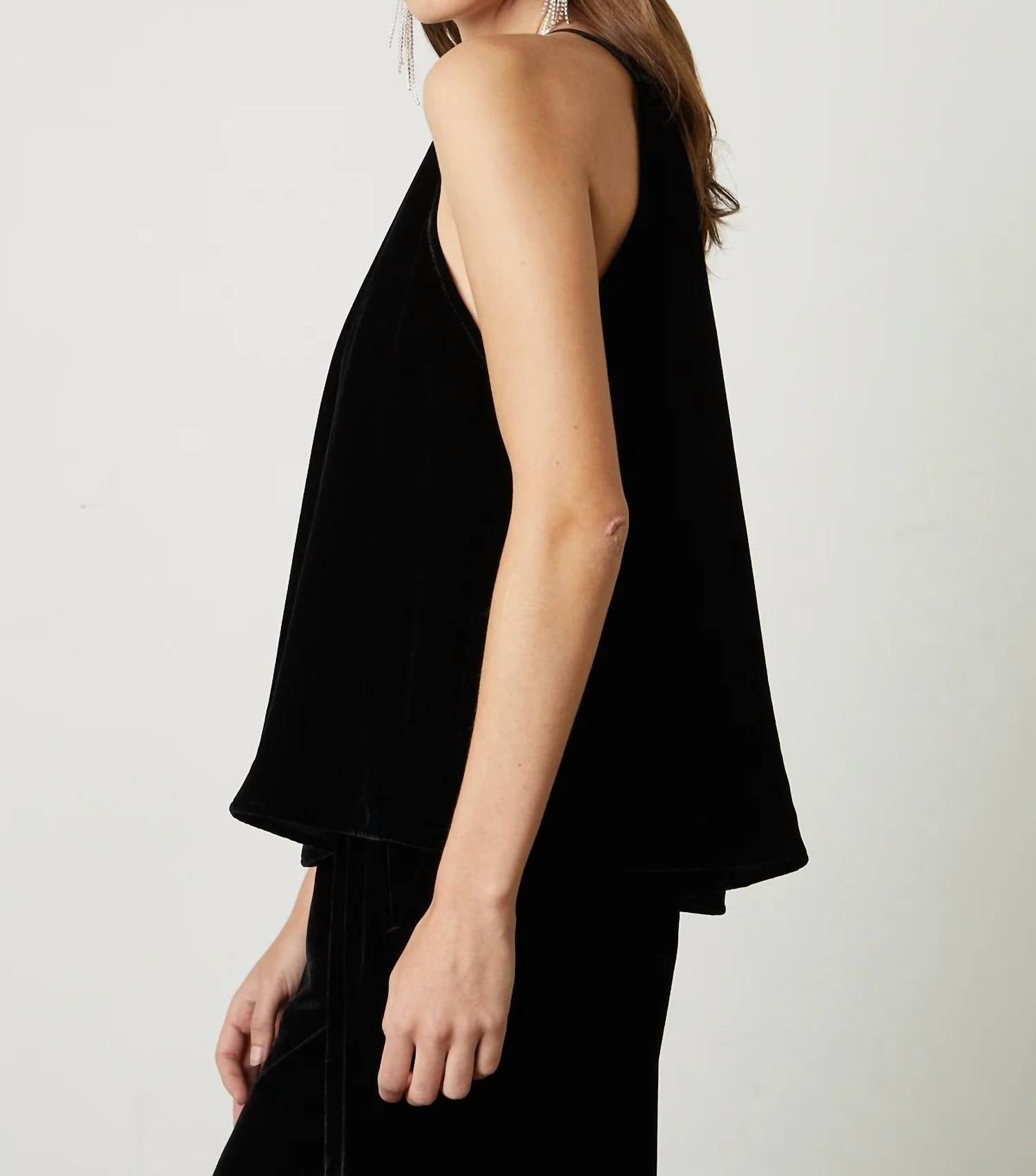 Velvet By Graham & Spencer - Aleaha Silk Velvet Sleeveless Blouse
