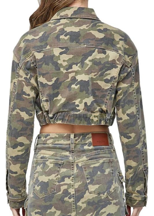 Hidden - Camo Cropped Cargo Jacket