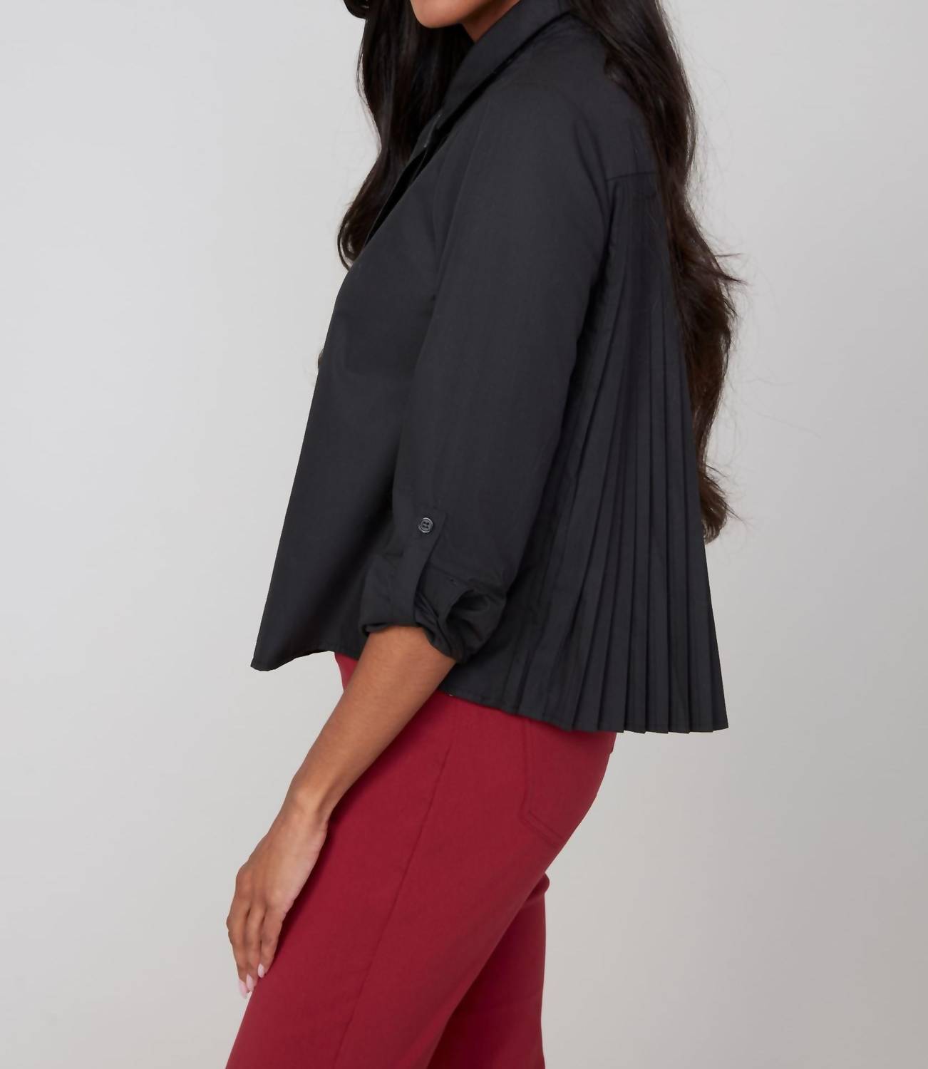 Renuar - Tie And Pleated Back Blouse