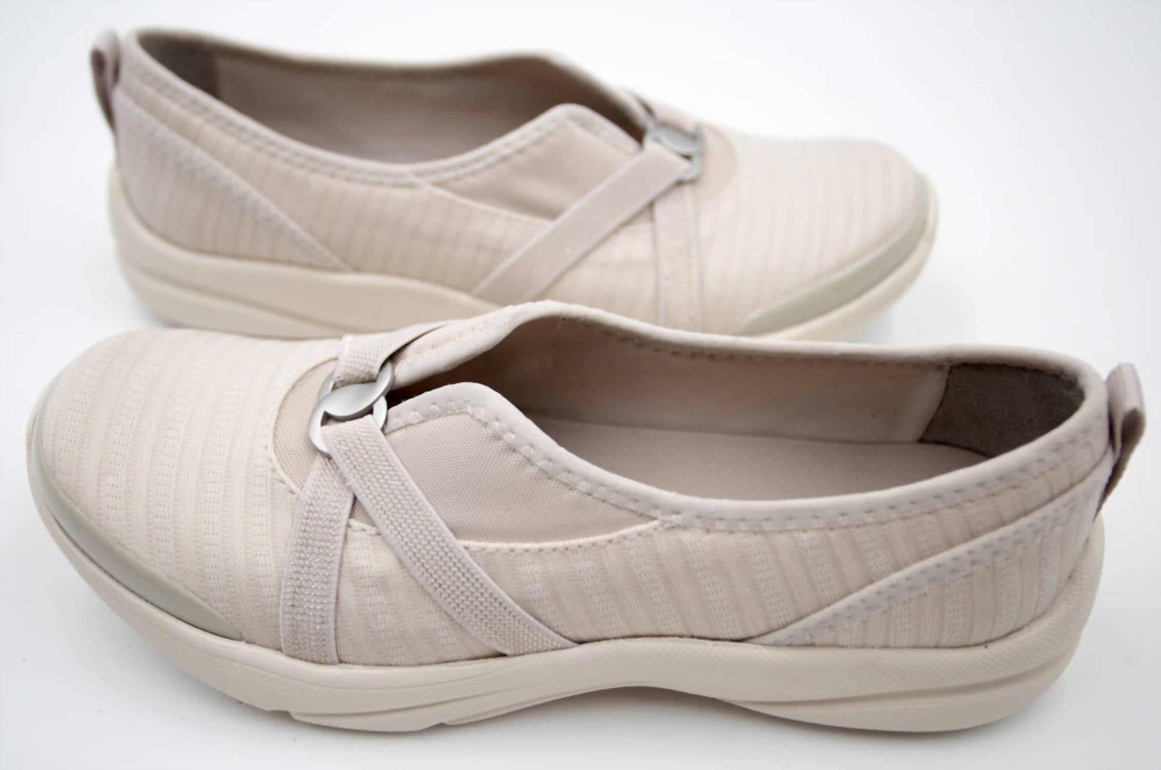 Bzees - Women's Lana Sneaker