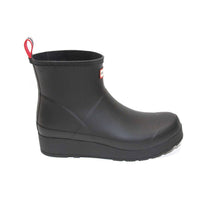 HUNTER Women's Original Short Play Boots in black - women's shoe - alternate view