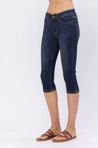 Judy Blue - Women's Non-distressed Skinny Denim Capri