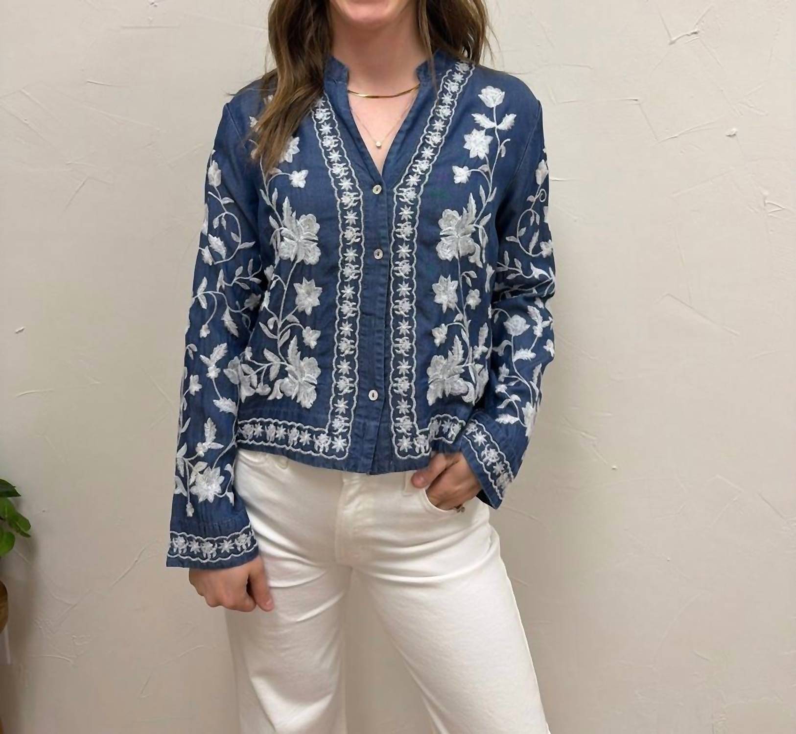 En Creme - Long Sleeve Embroidered Button Down Top