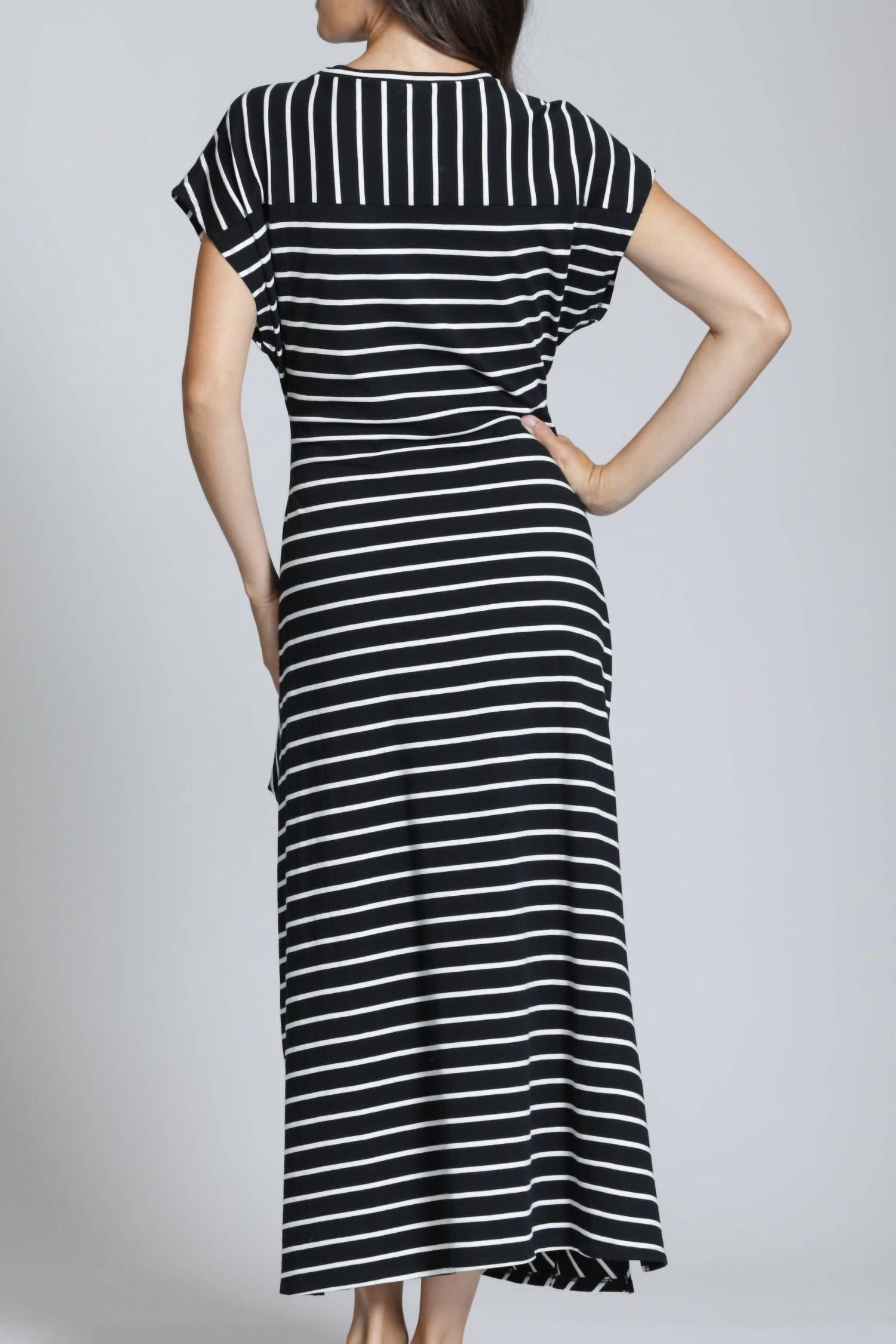 Apny - Stripe Maxi Dress