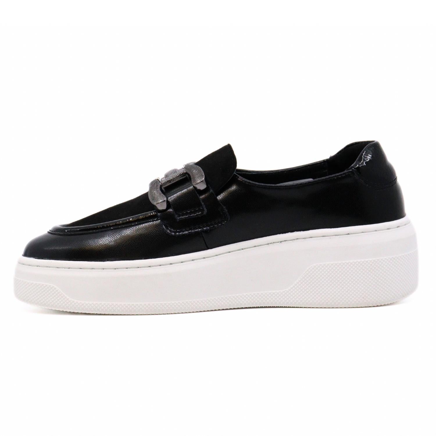 Ateliers Women's Verity Loafers in black - women's flats - view 5