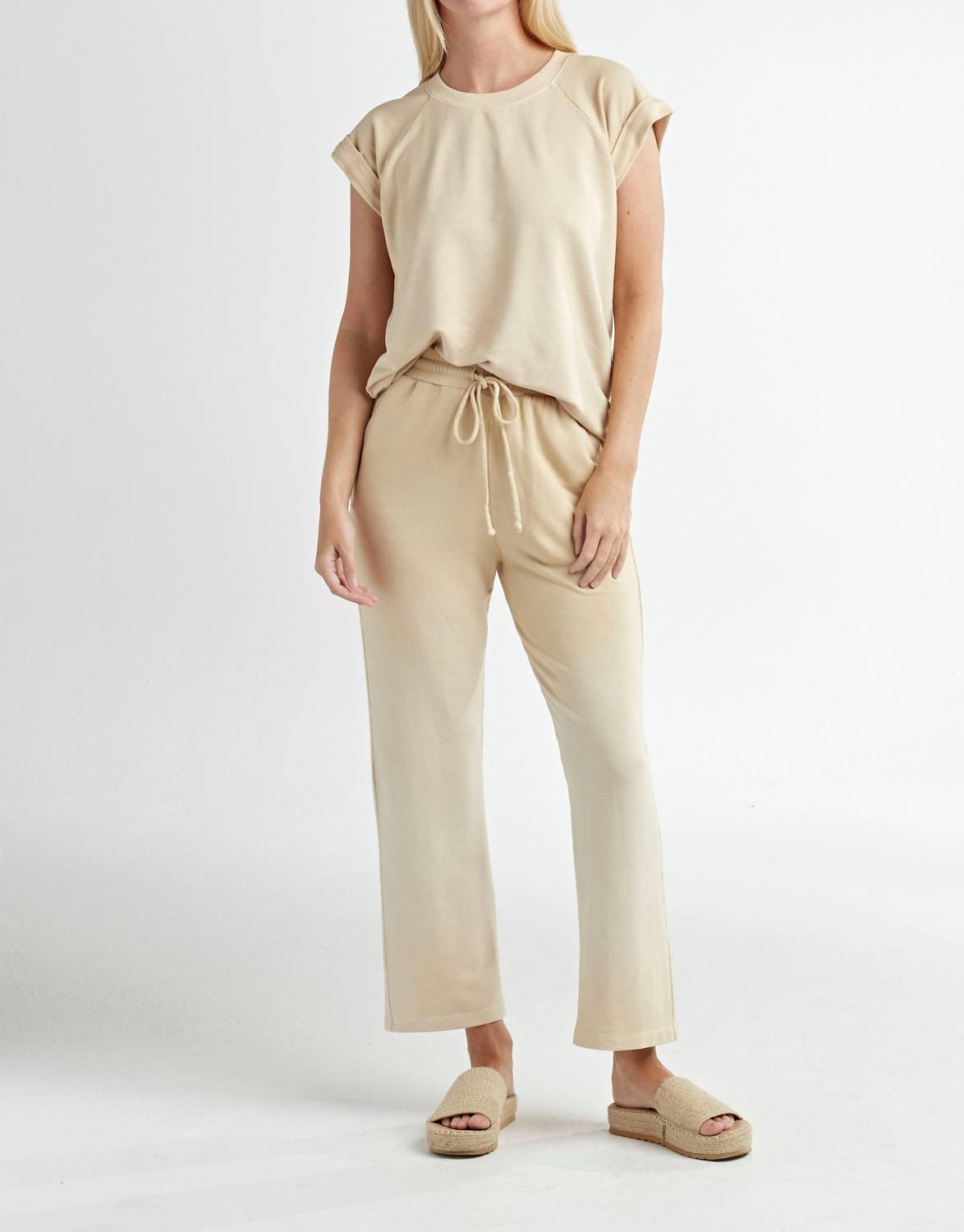 Red Haute - Women's Wide Leg Capri Pants