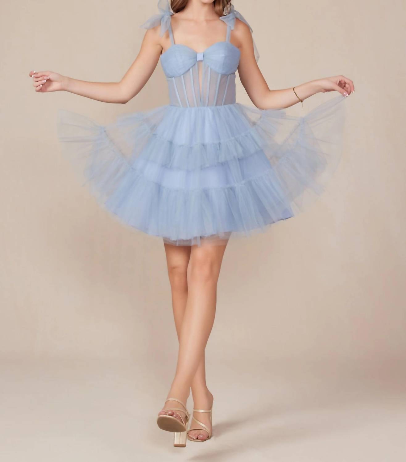 Nox Anabel - Short Sleeveless Tiered A-line Prom Dress