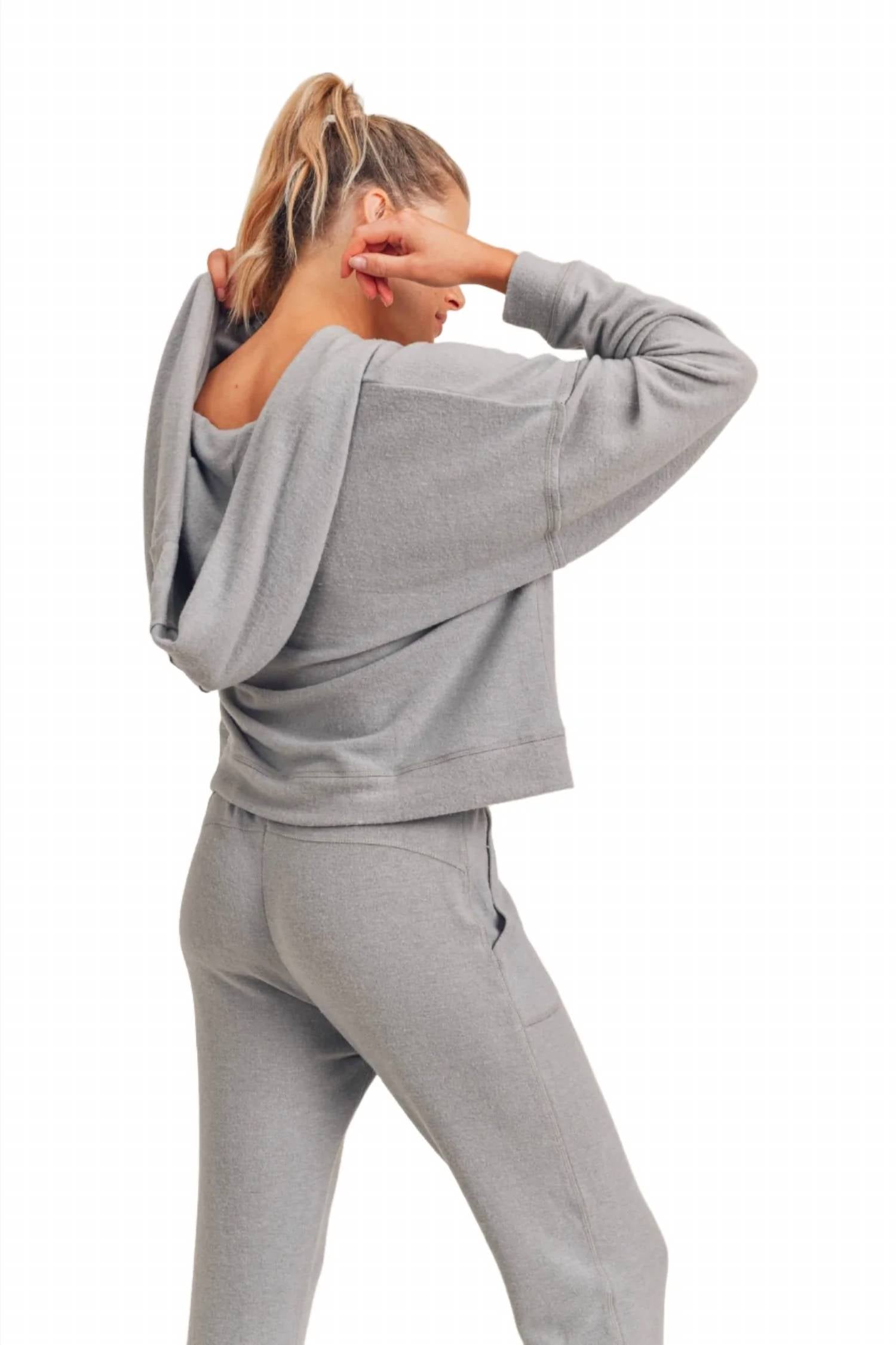 Mono B - Wash Long-sleeve V-neck Hoodie