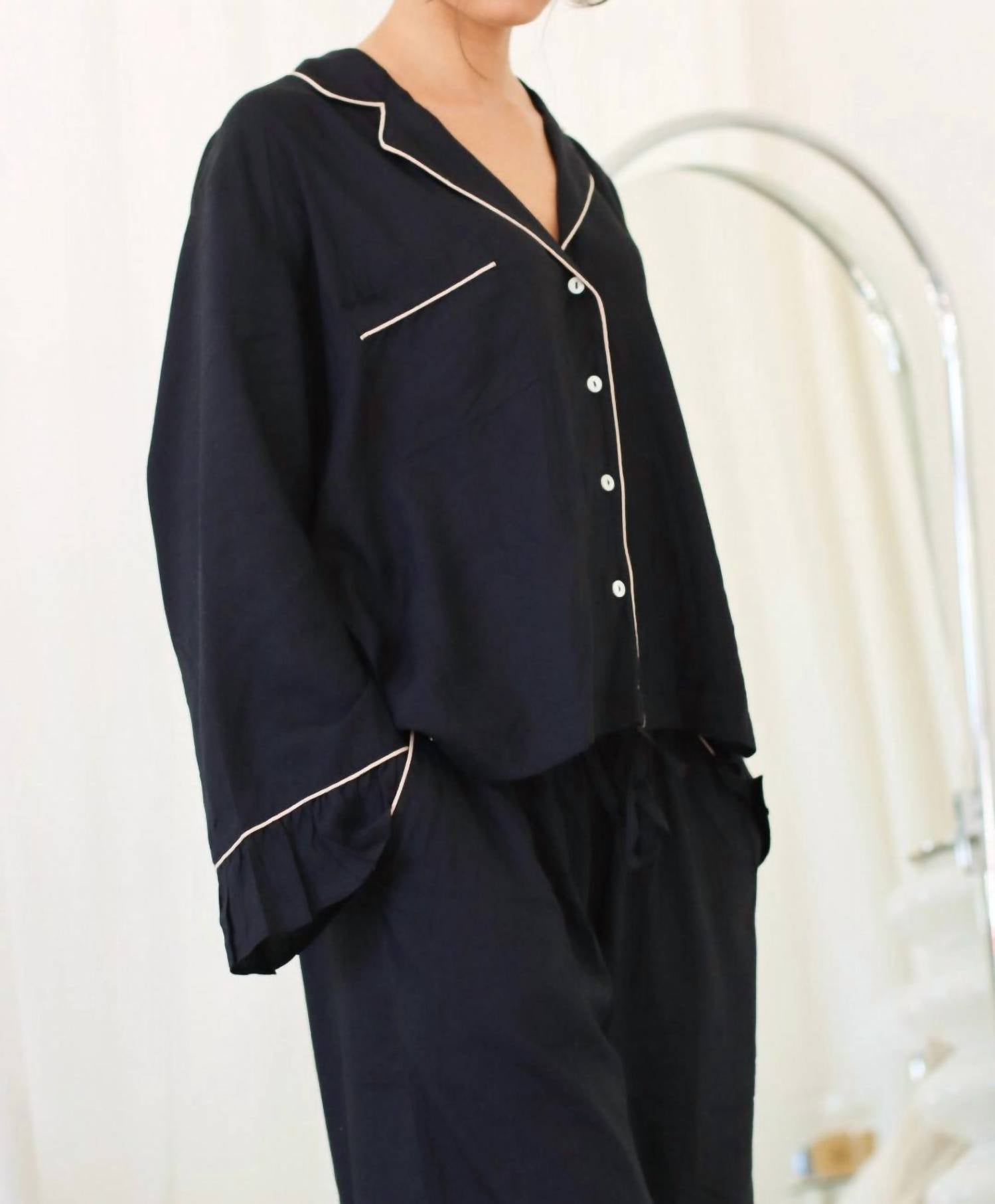 Carolina Benoit - Caroline Pajamas