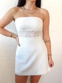 Le Lis - The Haydee Mini Dress