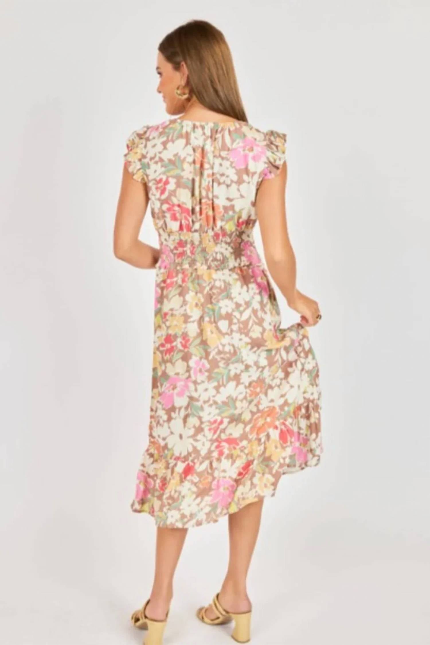 Sadie & Sage - Floral Dunes Midi Dress