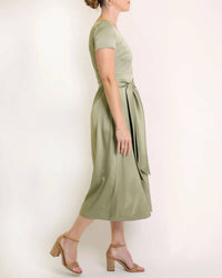 Camilyn Beth - Elin Midi Dress