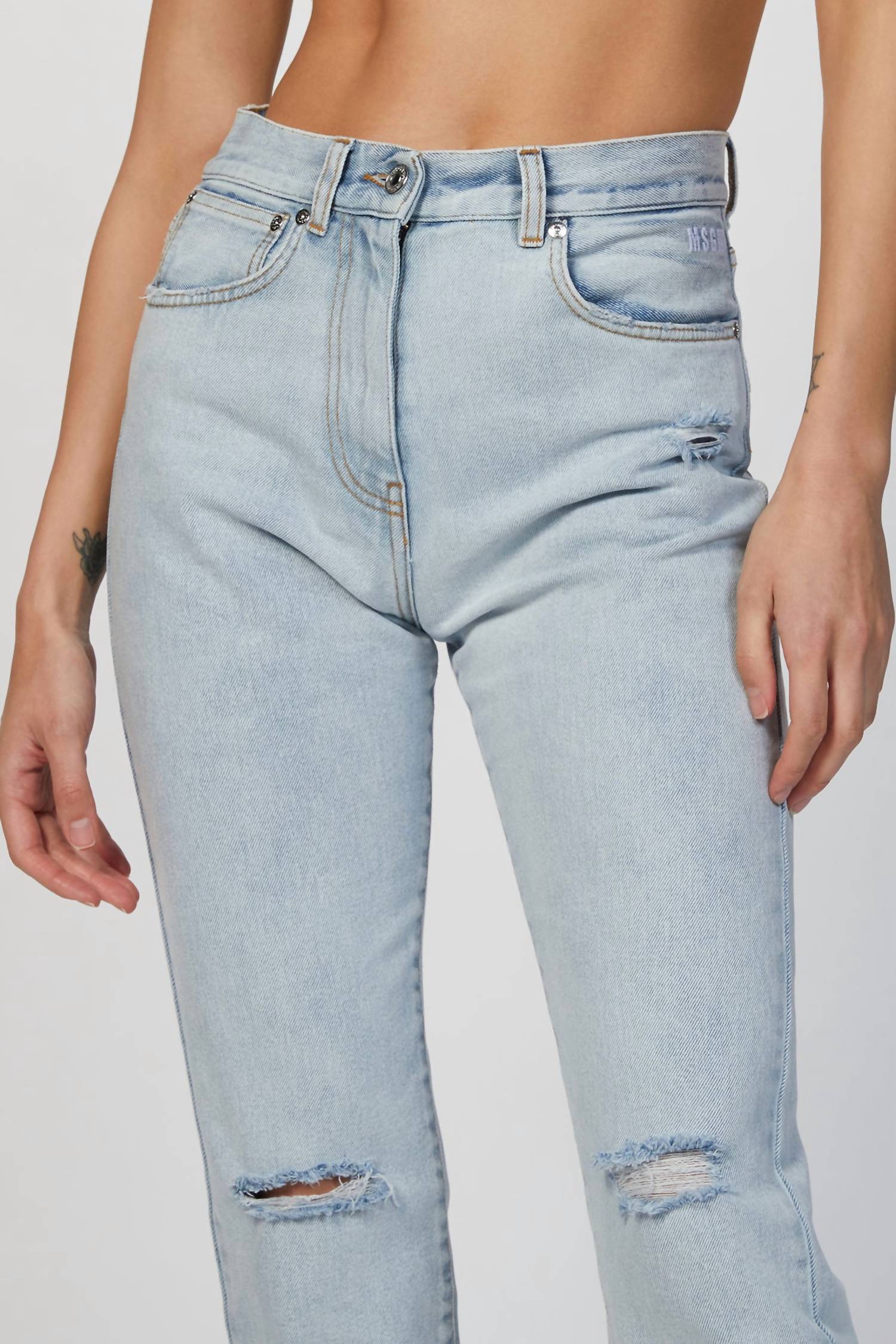 RIPPED-DETAILING CROPPED JEANS