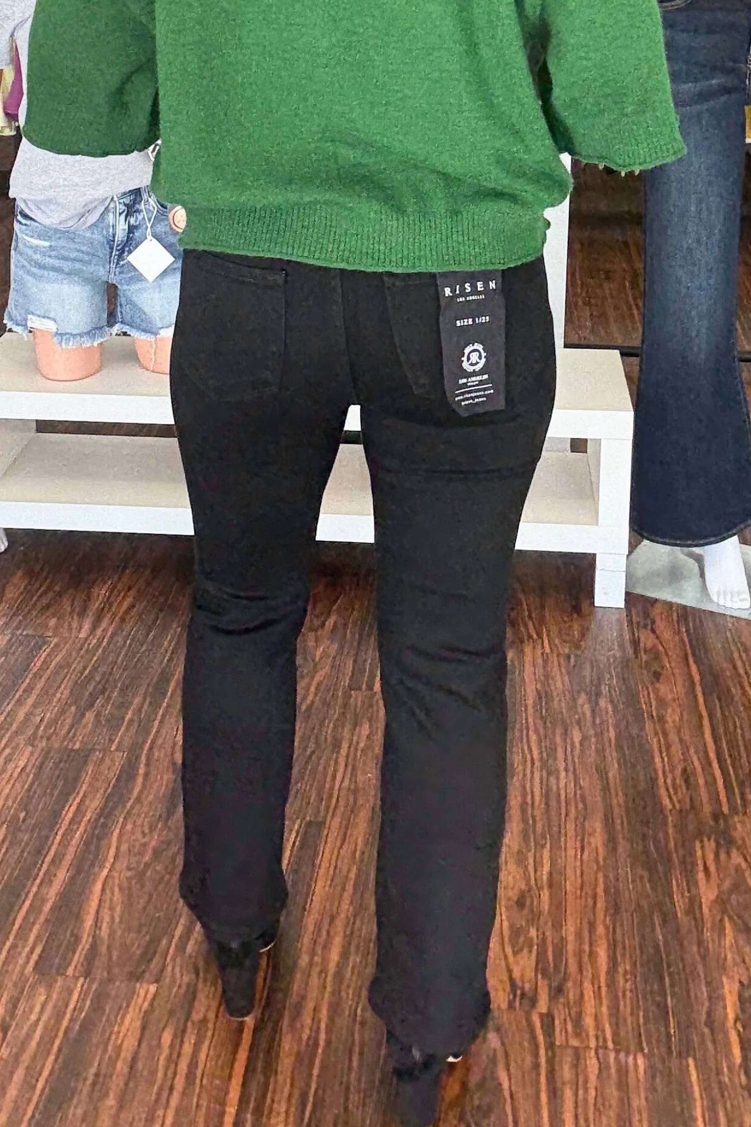 Risen - Straight Leg Jeans