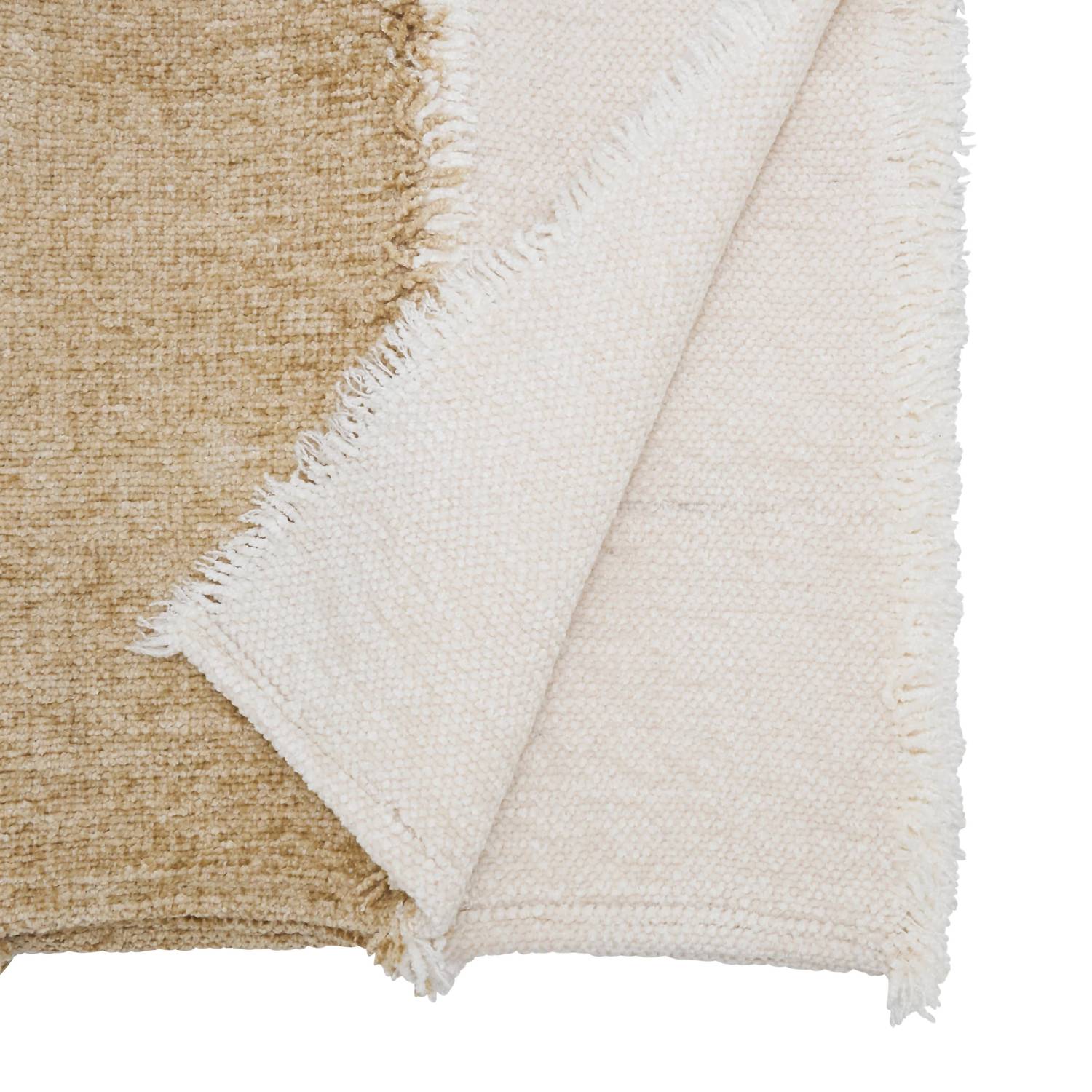 Saro Lifestyle - Color Cascade Fringed Table Runner 16"x72"
