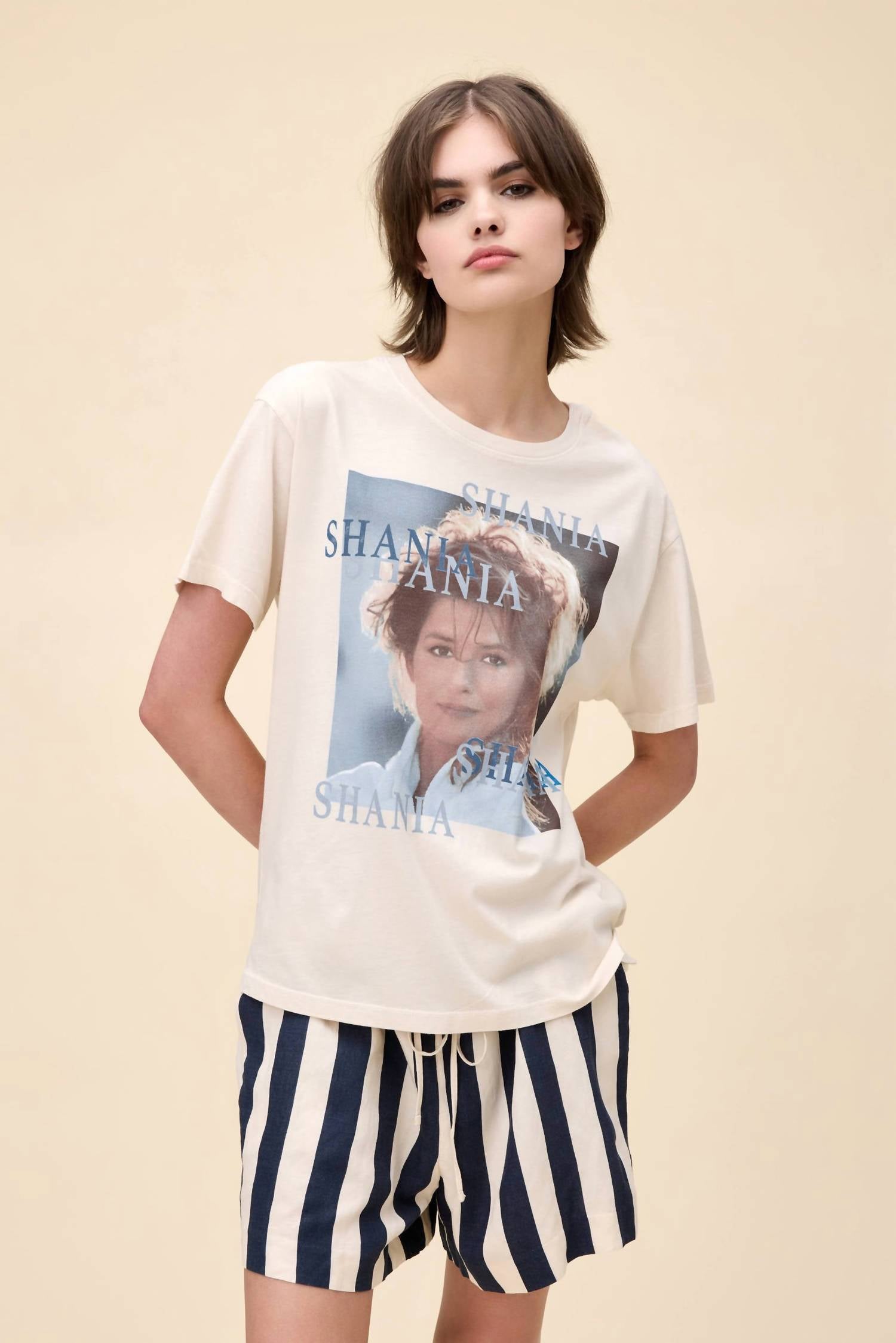 Daydreamer - Shania Twain Woman In Me Boyfriend Tee