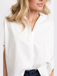 Karlie - Poplin V-neck Top