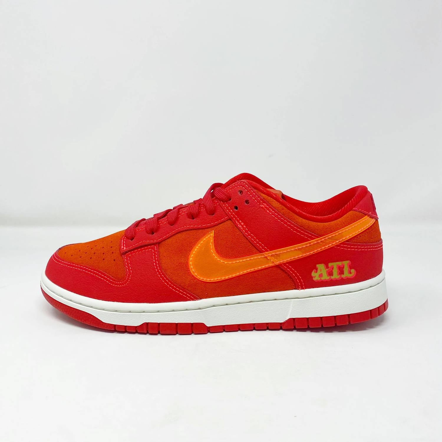 Nike - Men's Dunk Low Sneakers