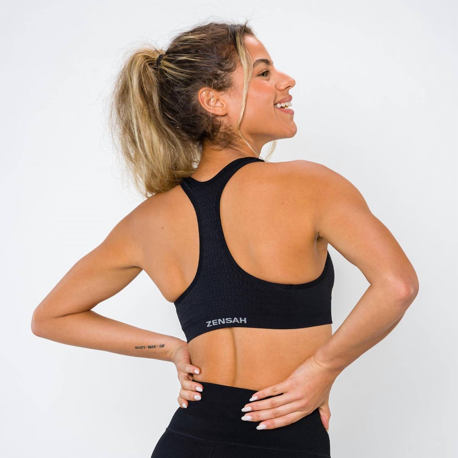 Zensah - Women's Sports Bra