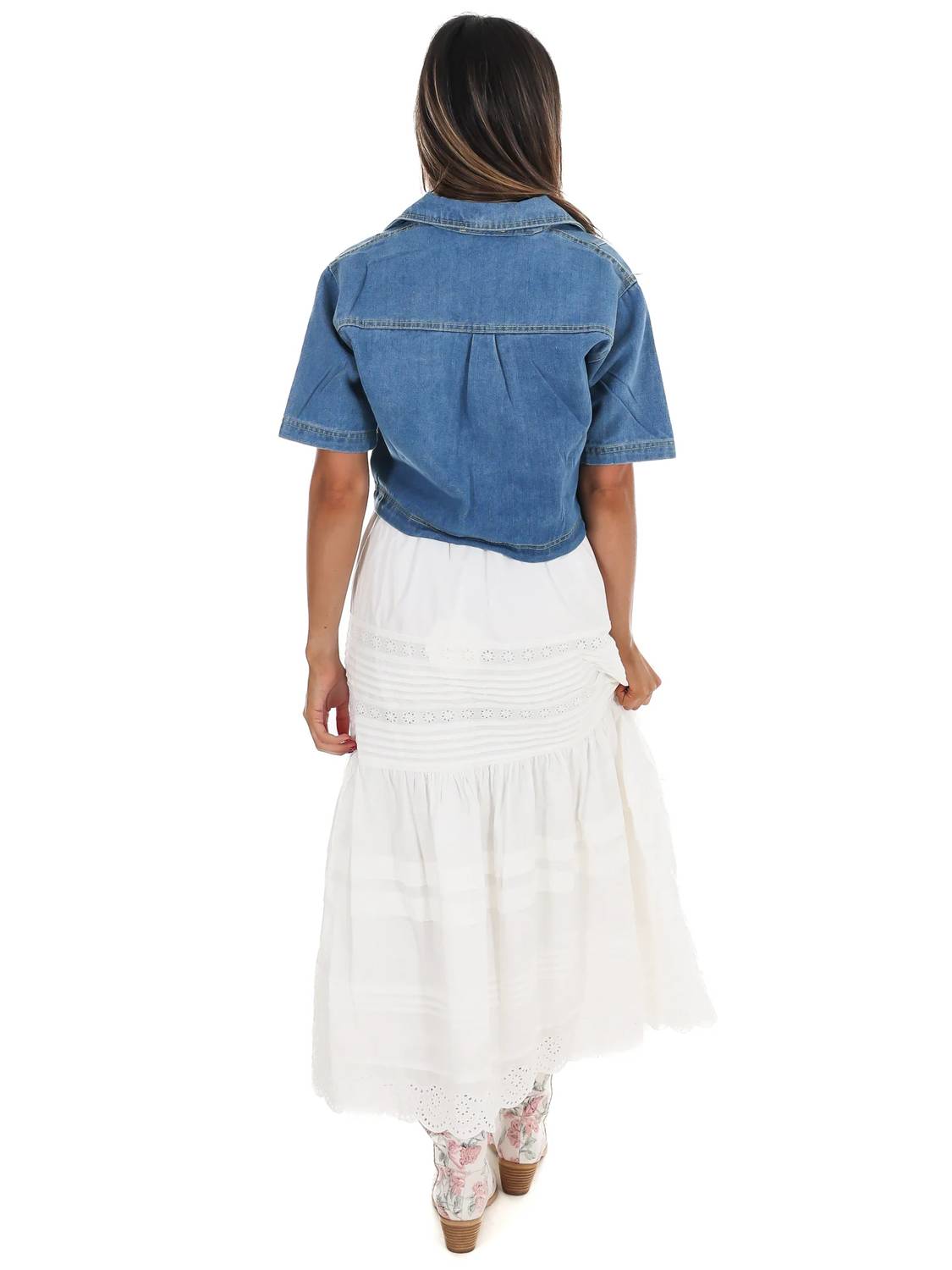 Hyfve - Clean Cut V-Neck Cropped Top