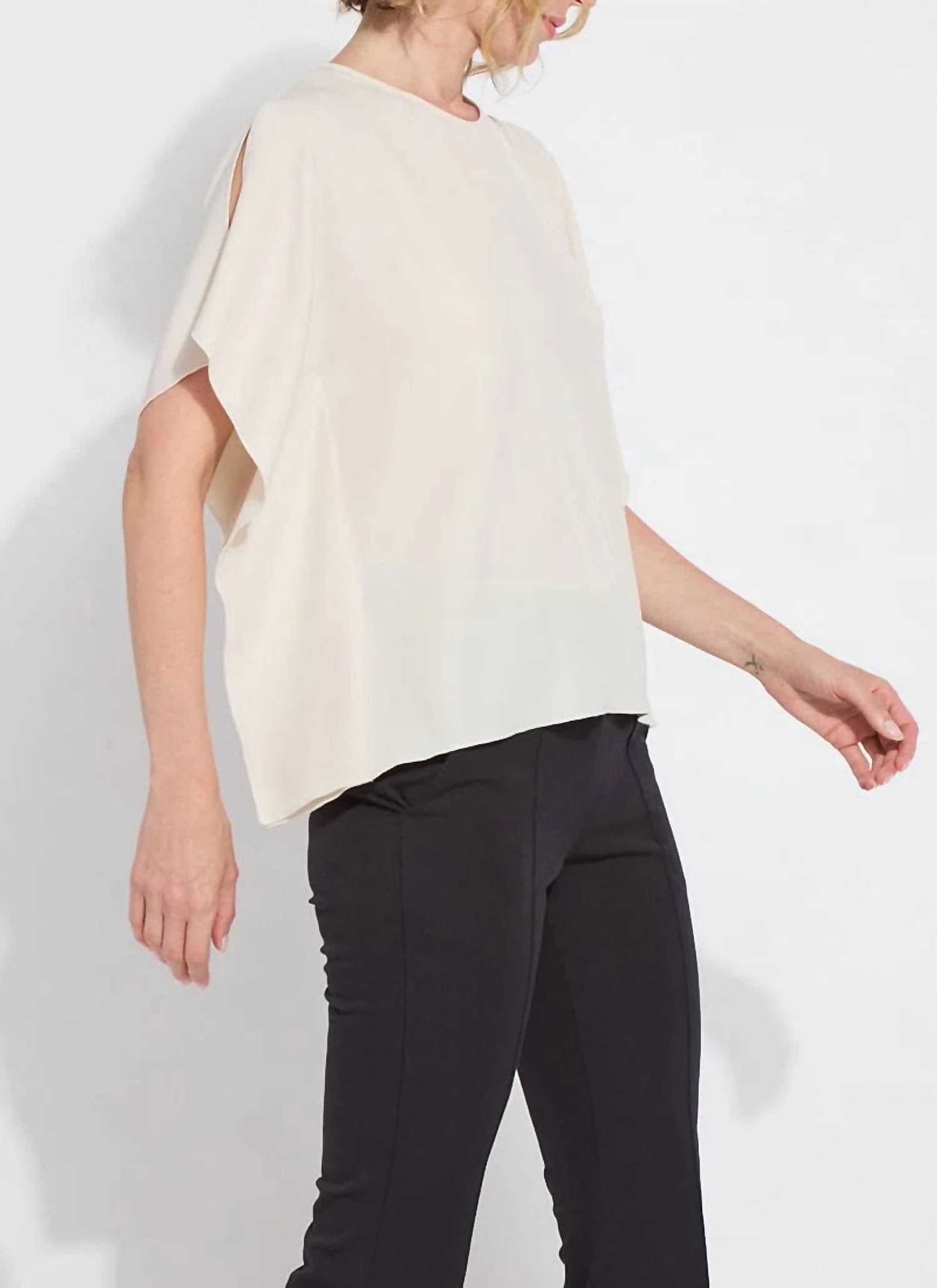 Lysse - Carmen V-neck Scarf Top