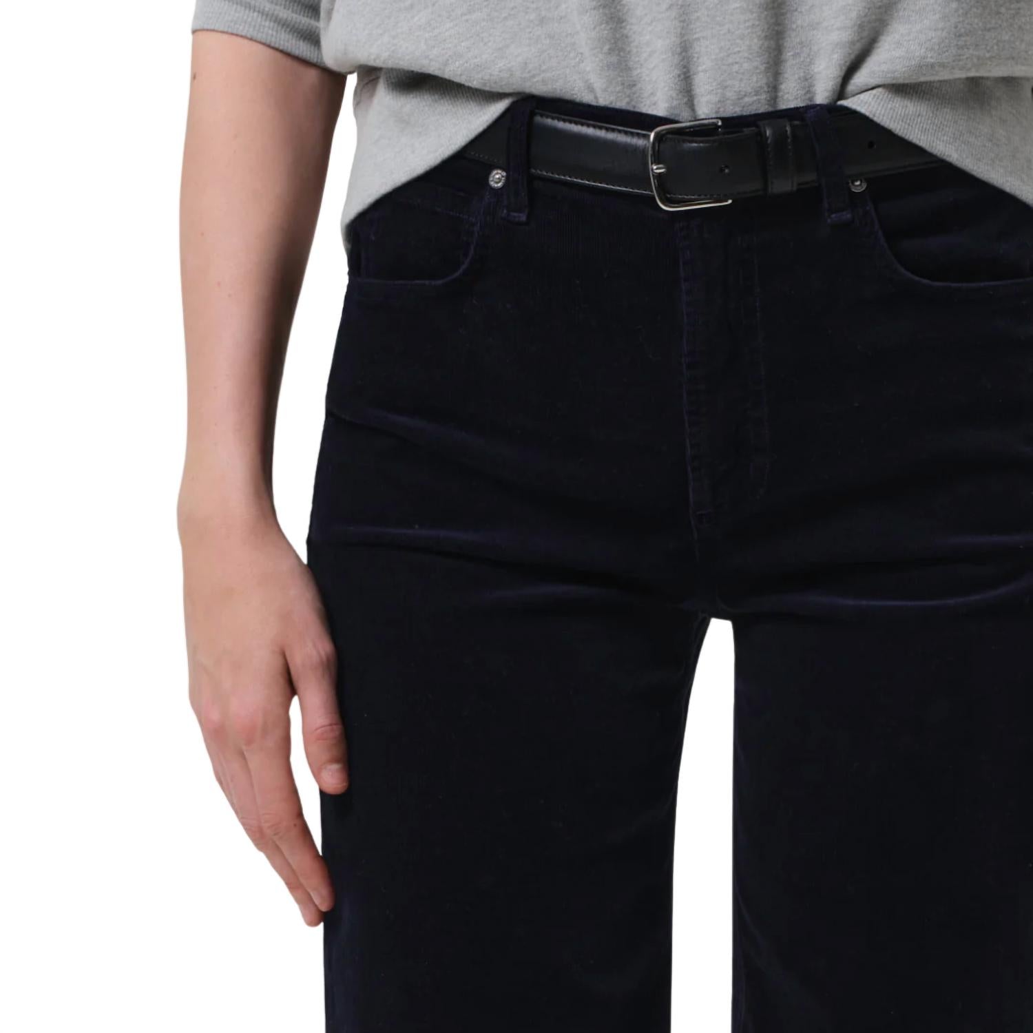 Citizens of Humanity Lyra Crop Wide Leg Crop Corduroy Jeans in navy - women's pants - detail view