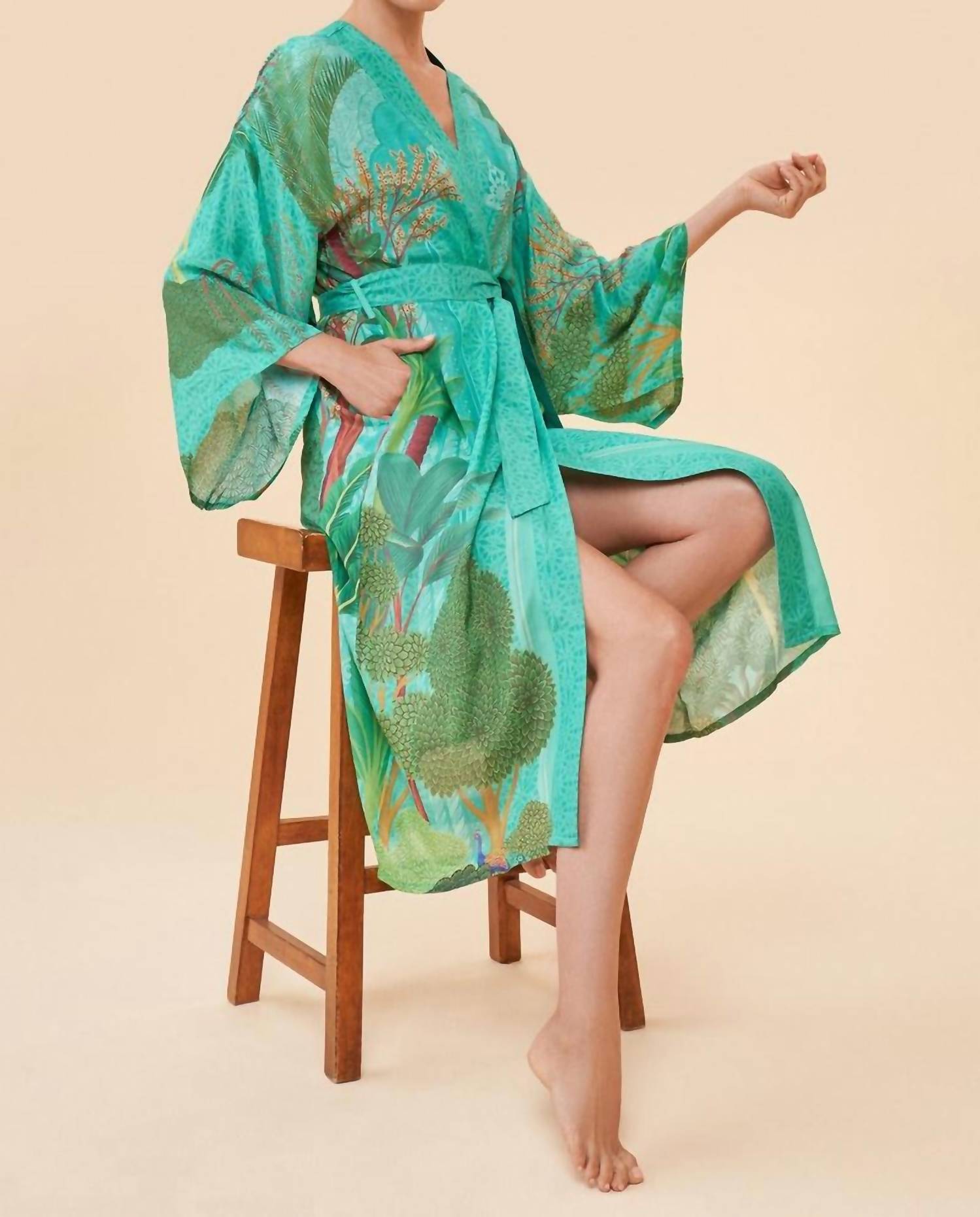 Powder - Secret Paradise Kimono