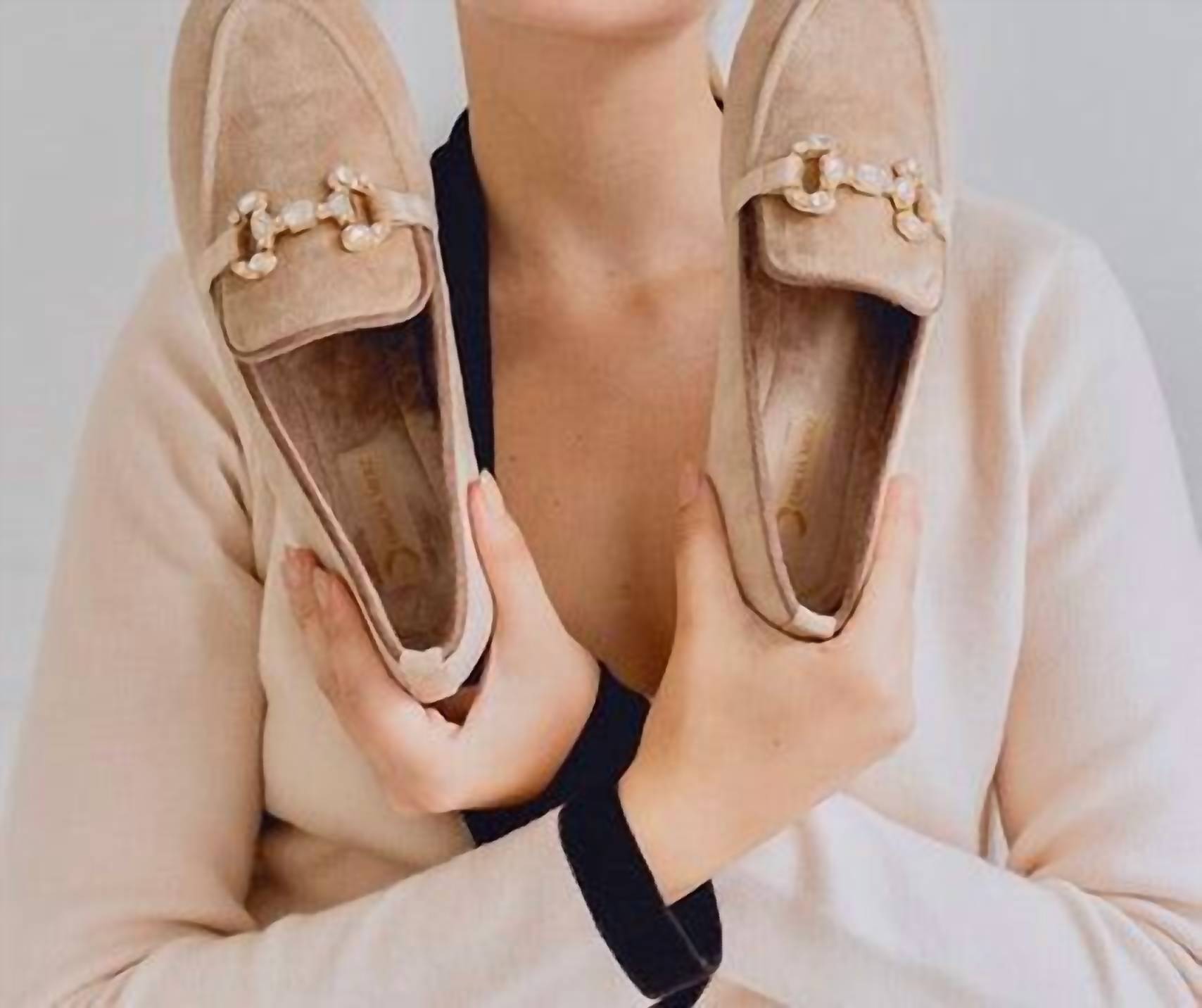 Emilia Merz - Women's Luxury Velvet Loafers