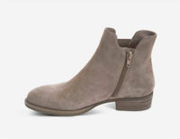 Vaneli - Women's Harman Boots