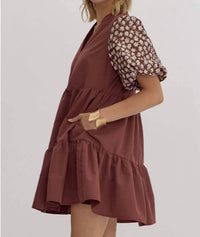 Entro - Women's Contrast Floral Sleeve Dress