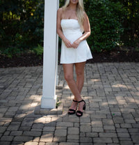Glam - Women's Dainty Bow Strapless Mini Dress
