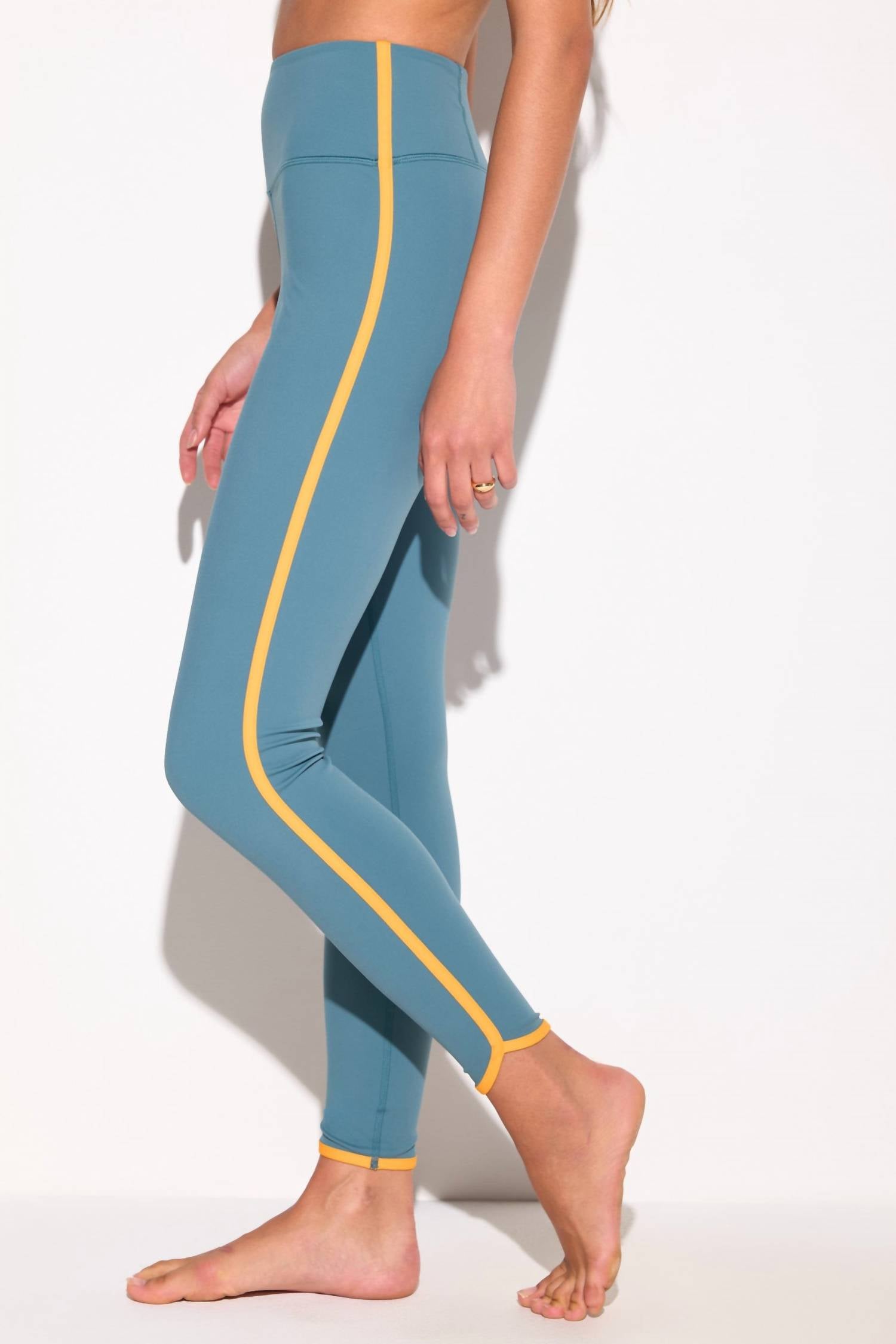 Spiritual Gangster - Marley 7/8 Nirvanatech Leggings