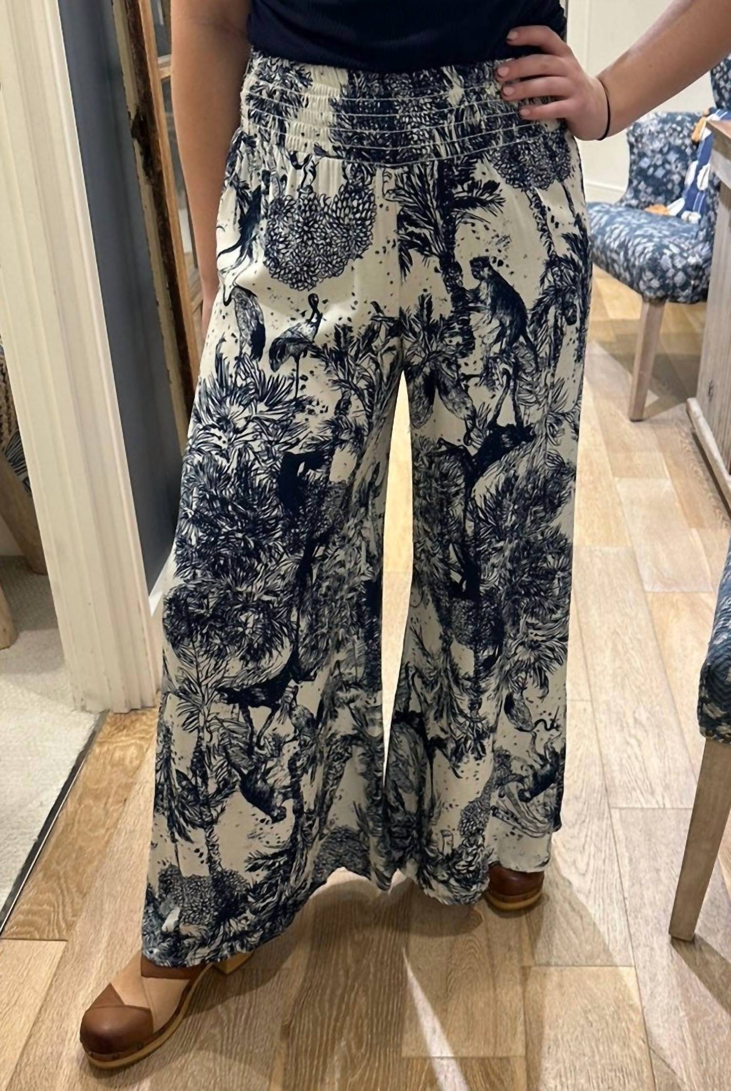 Scandal Italy - Micah Print Pants
