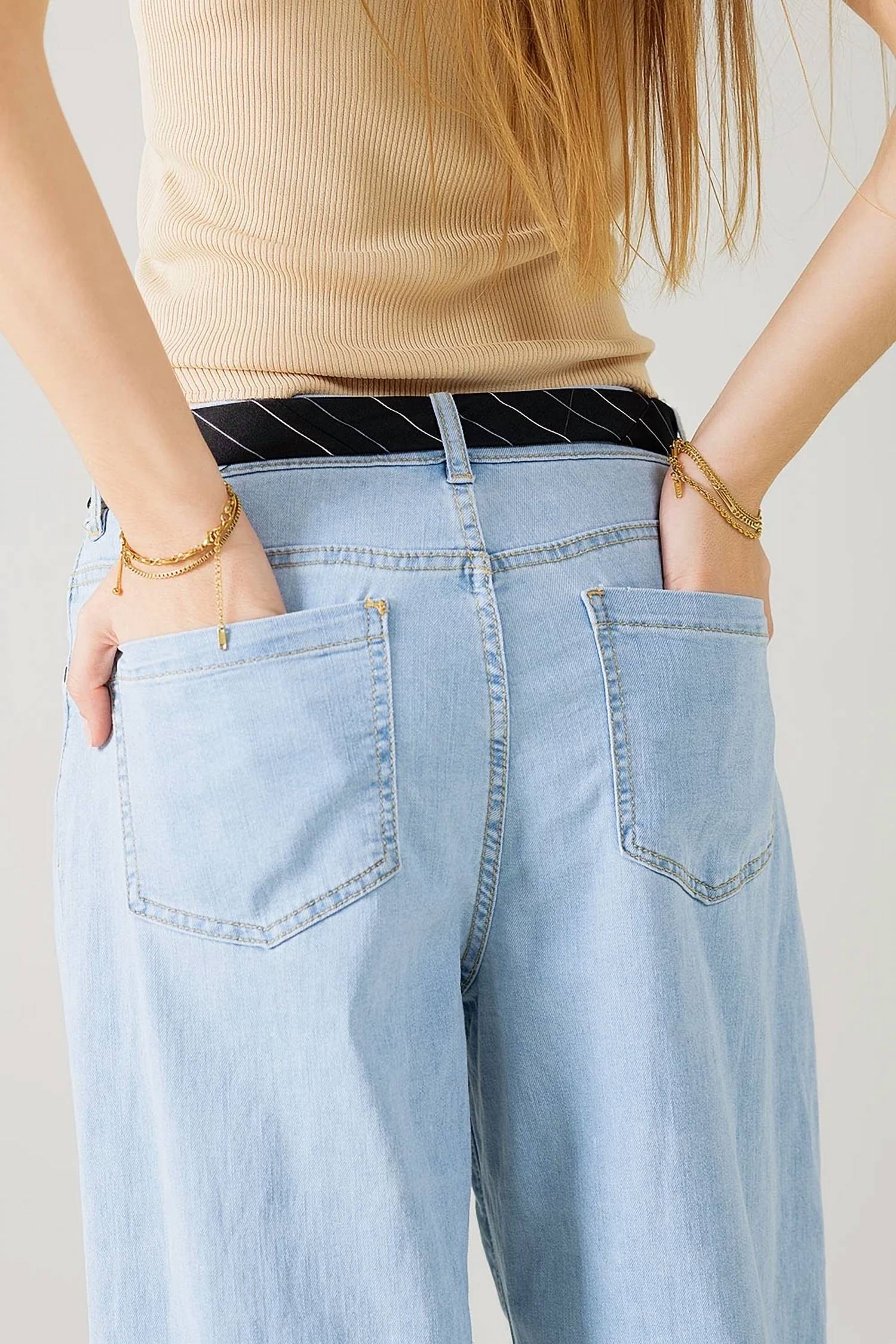 Q2 - Zaria Jeans