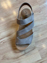 Gabor - Women Triple Velcro Straps Sandal