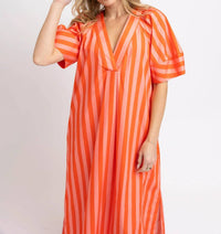 Karlie - V-neck Signature Maxi Dress
