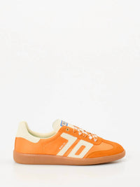Back 70 - Women's Cloud Sneakers