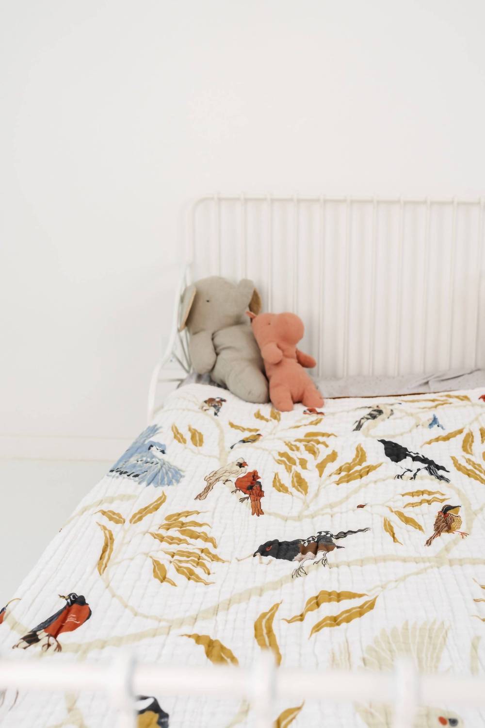 Clementine Kids - Kid's Large For The Birds Throw Blanket