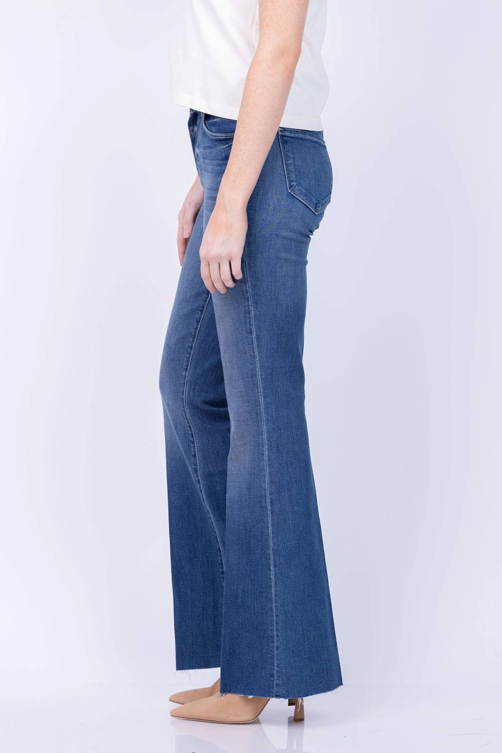 L'Agence - Sera Sneaker Flare Jeans