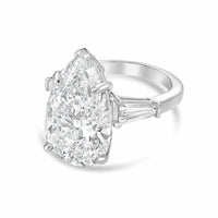 Diana M Jewels - Women's Pear Lab-Grown Diamond Ring (15.00 Ct) - Grand