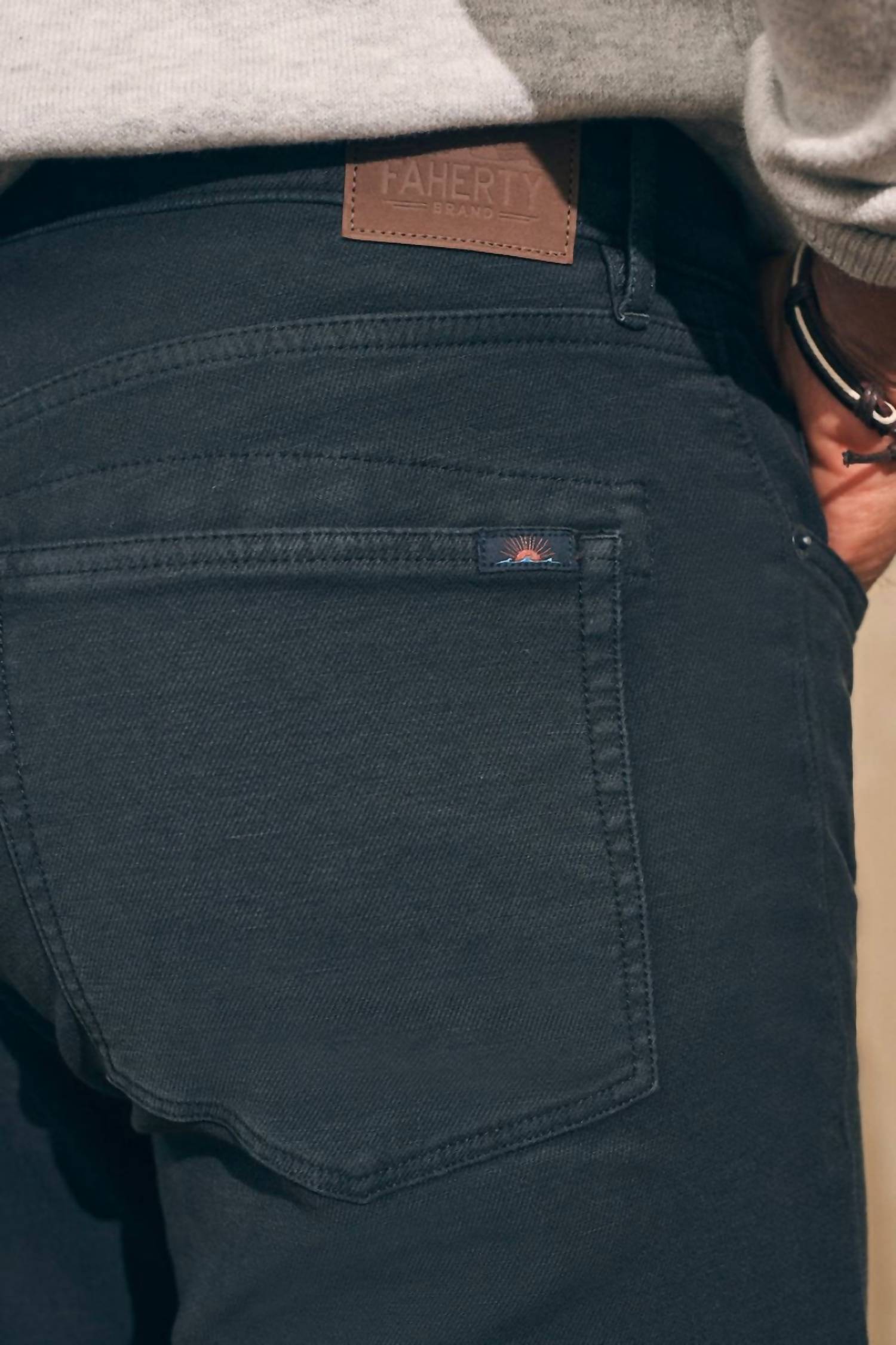 Faherty - Stretch Terry 5 Pocket