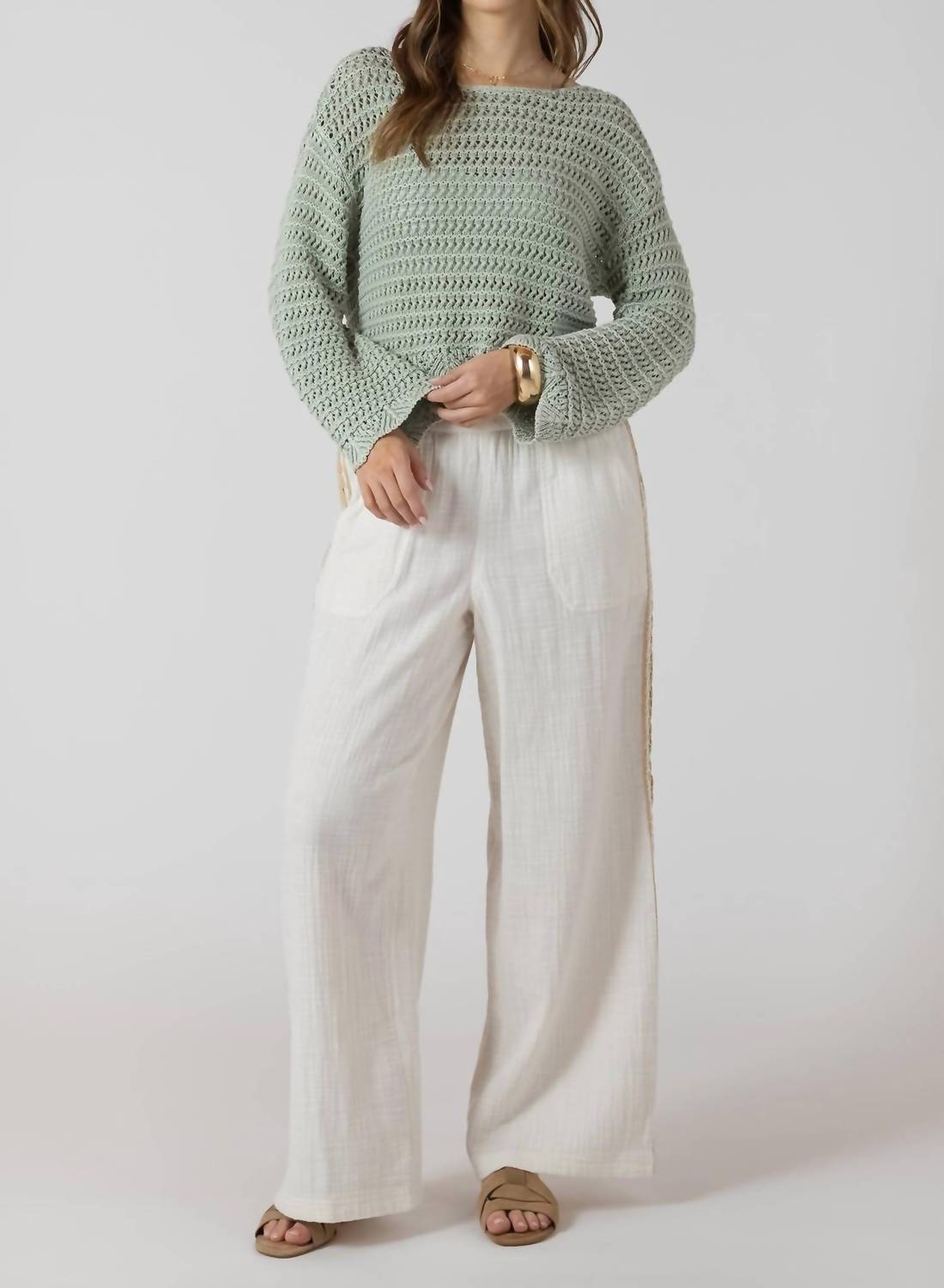 Dex - Women's Scalloped Hem Open Stitch Sweater